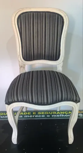 Cadeira almofadada