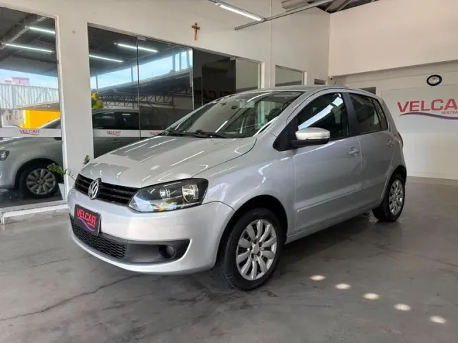 Volkswagen Fox 1.6 MI Total Flex 8V 5P 2013