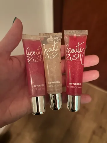 Lip Gloss Victorias Secrets
