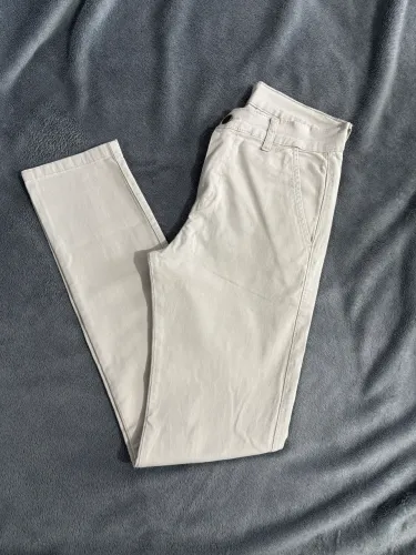 Calça bege 