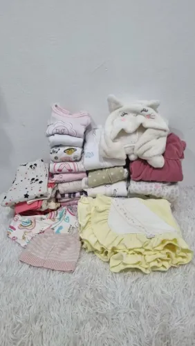 Lote Menina Carters e Marcas RN e P 