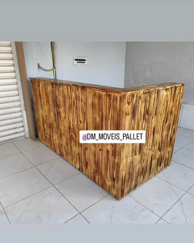 Balcão caixa 2 metros pallet 