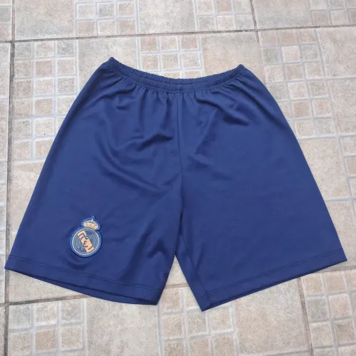 Kit infantil menino 1 short e dias camisetas de time 