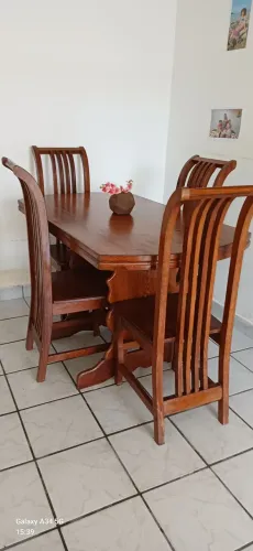 MESA MADEIRA ROBUSTA