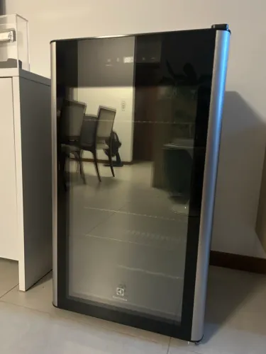 Cervejeira Electrolux 96L