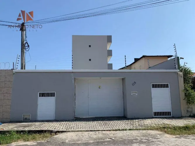 Apartamento com 2 quartos para alugar, 39 m² por R$ 908/mês - Cidade dos Funcionários - Fo