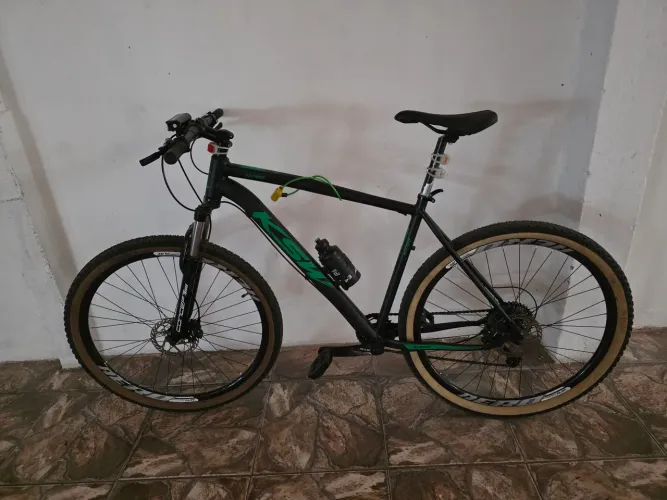 Bicicleta Aro 29 Ksw 9v Freio Hidráulico Trava E K7 11/40 Quadro 21