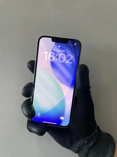 iPhone 13-256