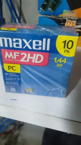 Diskete Maxell PC 3,5 1.44mb- Kit C/ 10un. está lacrado