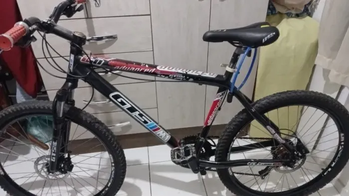 Vendo bicicleta GTS m1