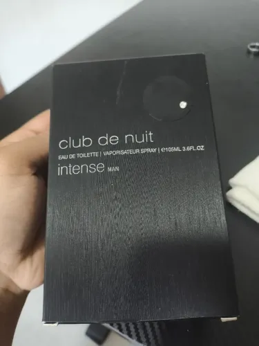 Perfume club de nuit intense praticamente cheio