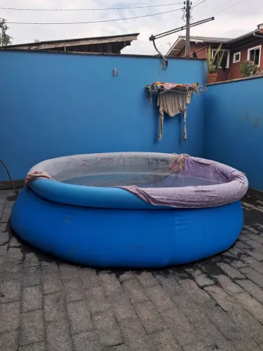 VENDO ou TROCO - PISCINA 2490 L