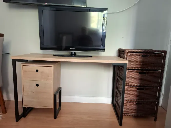 Escritório/Estudo/TV/Organização