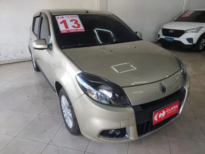 Renault Sandero Privilège Hi-flex 1.6 8V 5P 2013