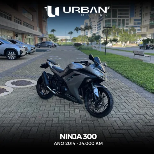 Kawasaki Ninja 300 - Baixo km - Ac troca
