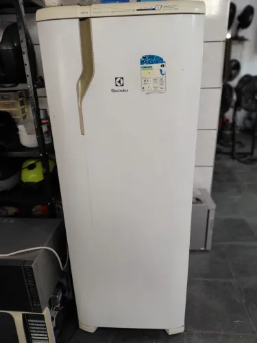 Geladeira Eletrolux 