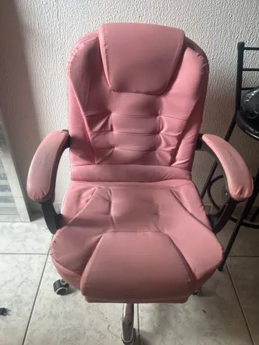 Cadeira presidente rosa