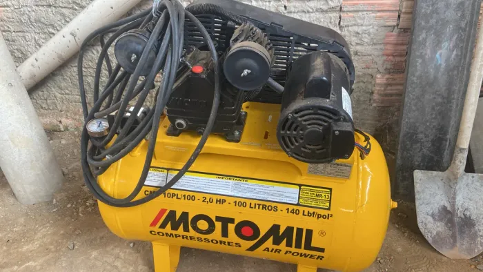 Vendo um compressor completo