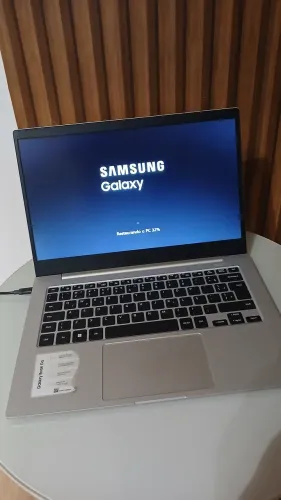 Notebook Samsung Galaxy Book Go NP340XLA