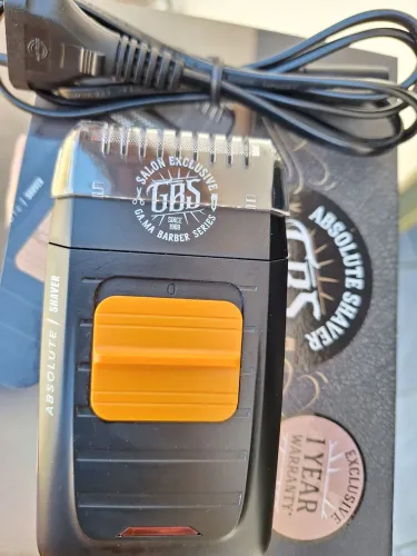 Barbeador Elétrico GA.MA GBS Absolute Shaver Bivolt