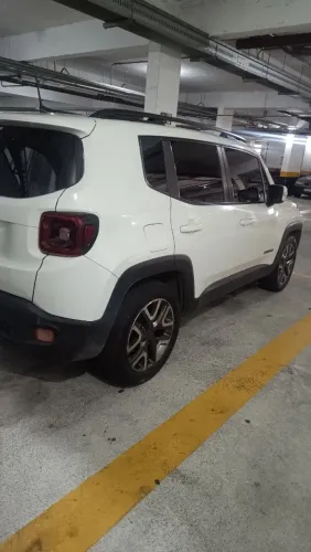 Jeep Renegade Longitude 1.8 4X2 Flex 16V Aut. 2021