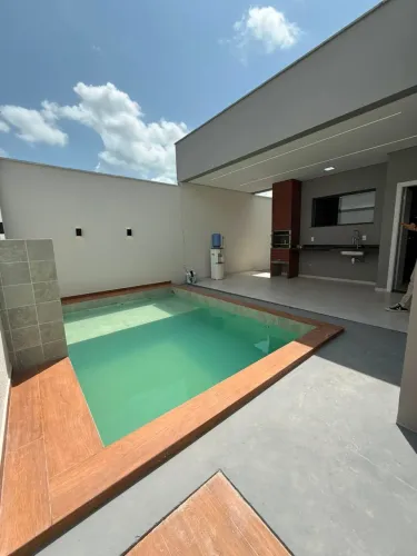 VENDA | CASA TERREA ARAÇAGY |3 Suítes, sendo 1 master com closet