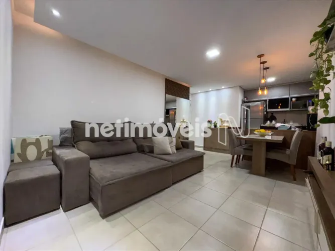Apartamento mobiliado em condominio com portaria 24 horas e lazer!