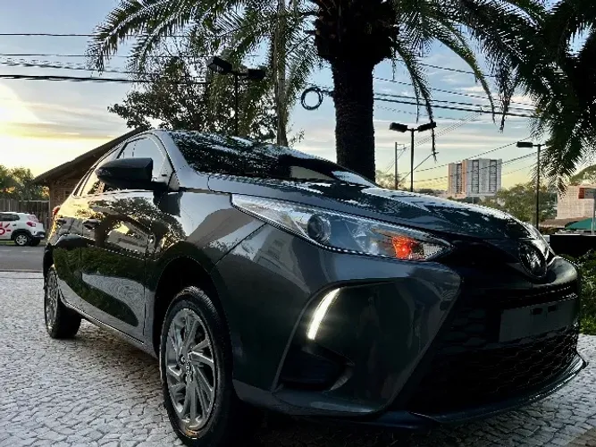 Toyota Yaris XS 1.5 Flex 16V 5P Aut. 2023