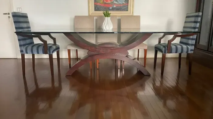 MESA DE JANTAR DE VIDRO PARA 8 LUGARES - GRANDE E ELEGANTE