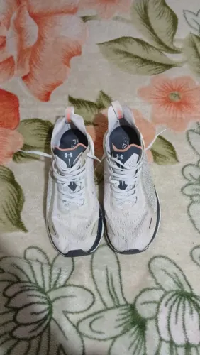 Tênis Under Armour