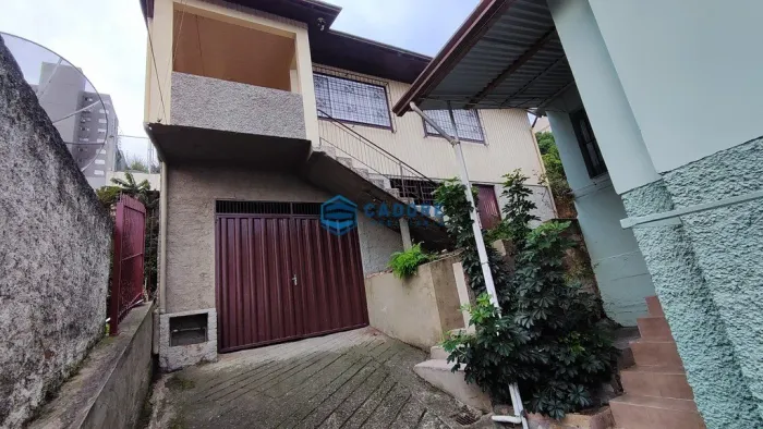 CASA MISTA DOIS DORMITÓRIOS NO PANAZZOLO