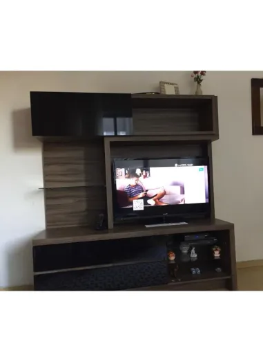 Estante de TV com rack
