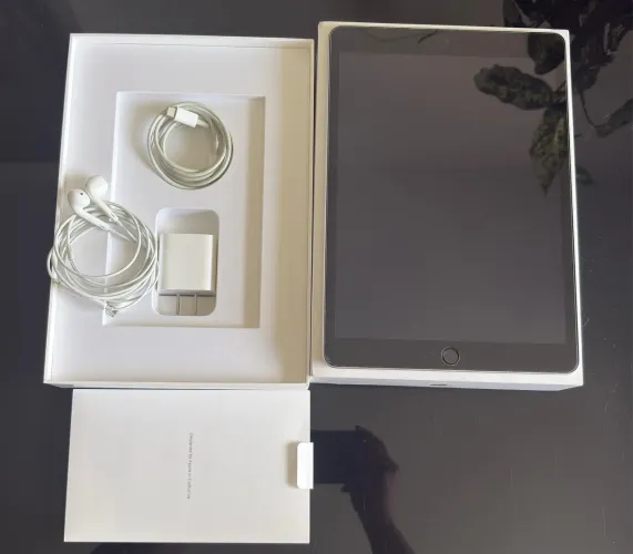 iPad 9 Geração + Acessórios originais