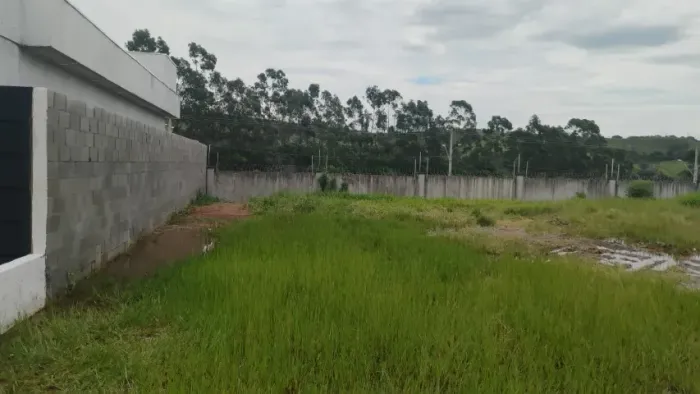 Oportunidade Terreno de 250 m2 condomínio Vale dos Cristais Agata