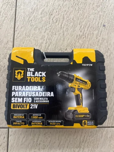 Furadeira completa com bateria 21V