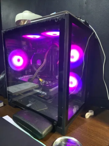 PC Gamer Ryzen 5600GT 32GB Ram, RTX 4060 8GB, SSD 900gb