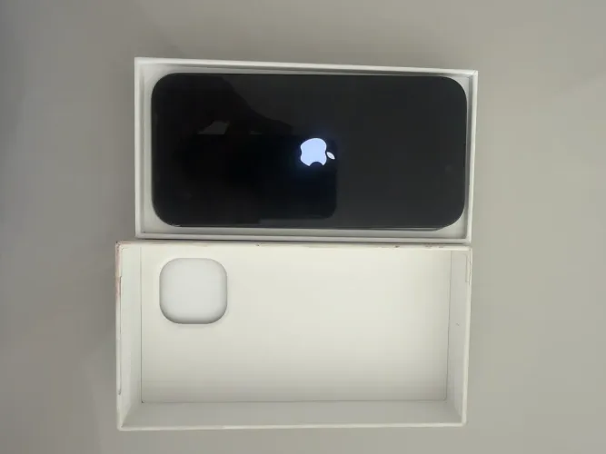 iPhone 15