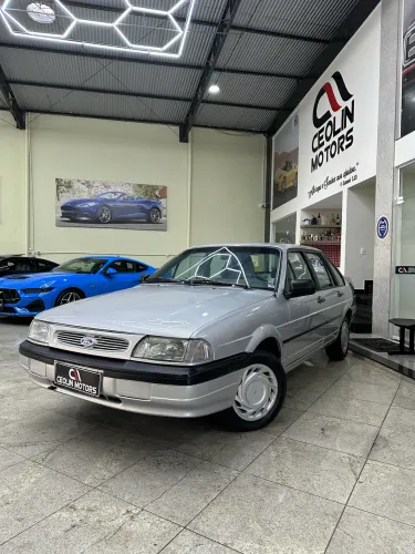 Ford Versailles GL 1.8i / 1.8 2P E 4P (álcool) 1996