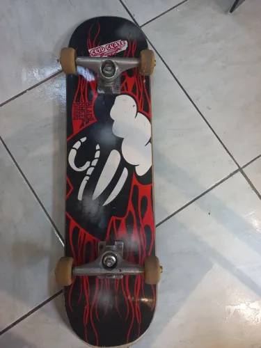 Vendo skate balck sheep
