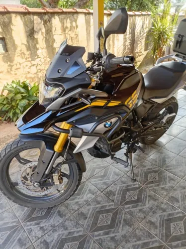 Vendo ou troco BMW G 310 Gs