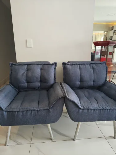Sofá e poltronas