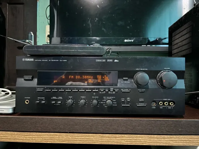 Receiver Yamaha RX-V995