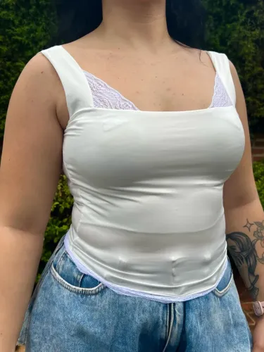 Blusinha alcinha renda