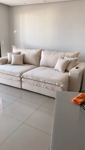Sofá Retrátil 2,90m - Grande, Confortável e em Ótimo Estado