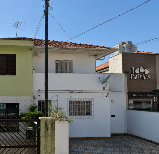 Casa comercial na Rua Simas Pimenta, 123 240 m²