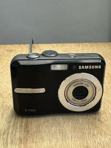 Cybershot Samsung S760