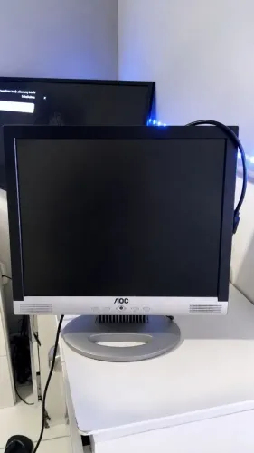 Monitor AOC LCD