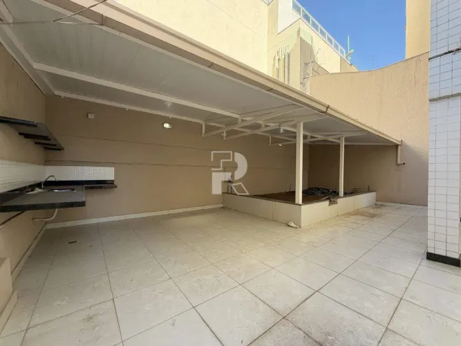 ÁREA PRIVATIVA 3 QUARTOS - BAIRRO PRADO