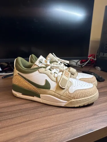 Nike Air Jordan Legacy 312