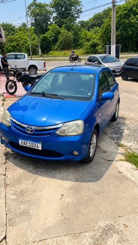 Toyota Etios XLS 1.5 Flex 16V 5P Mec. 2013